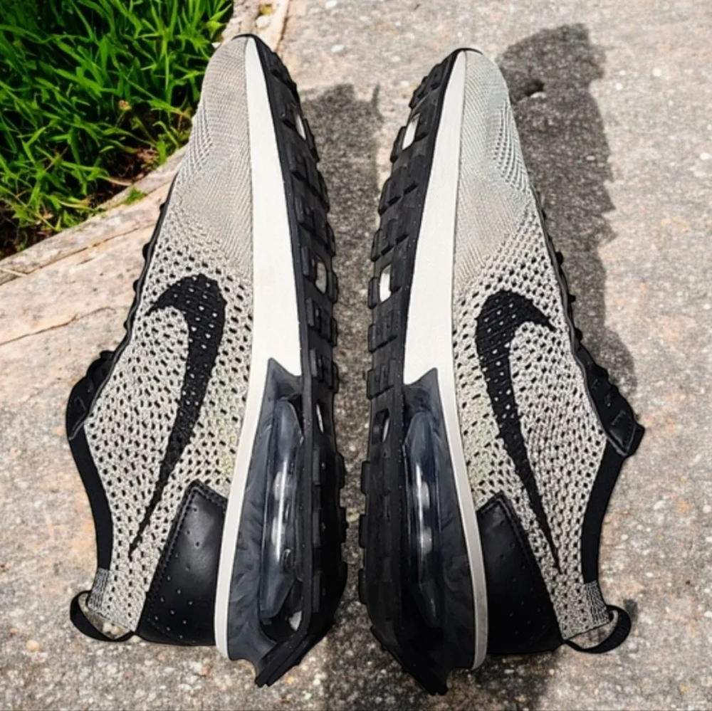 NIKE AIR MAX FLYKNIT Racer W 10 M 8.5 Sesame Black Ocean Cube Pink Oxford - Picture 13 of 17